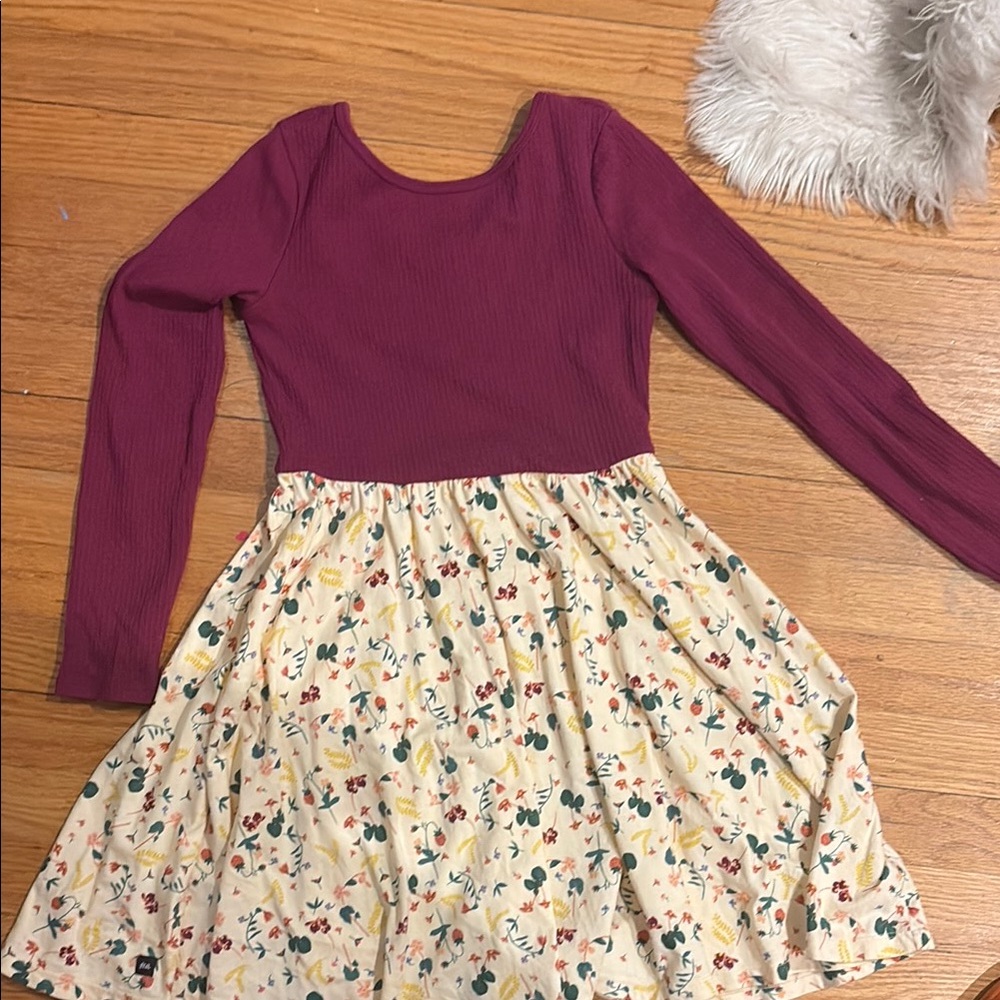 Tea collection NWOT Floral Kids Dress with Burgundy fitted Top and swirl skirt